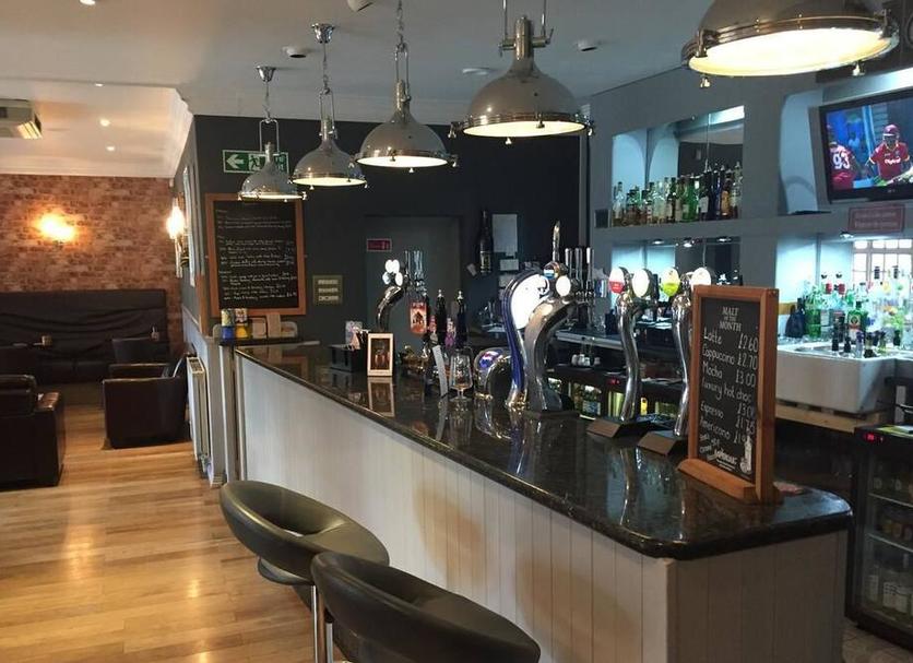 Bar Photo