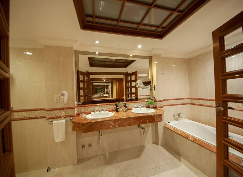 Bathroom Photo