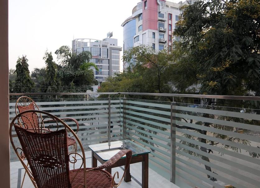 Balcony Photo