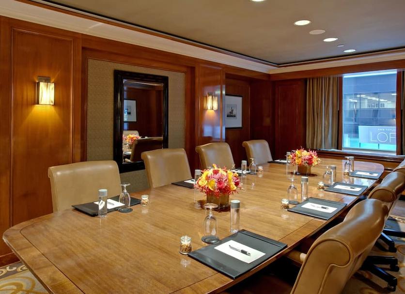 Conference room Photo