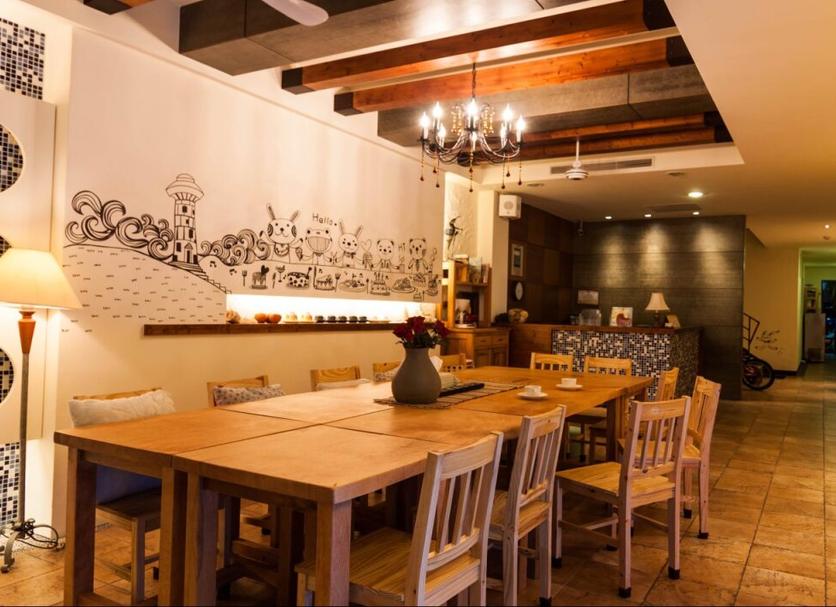 Dining room Photo