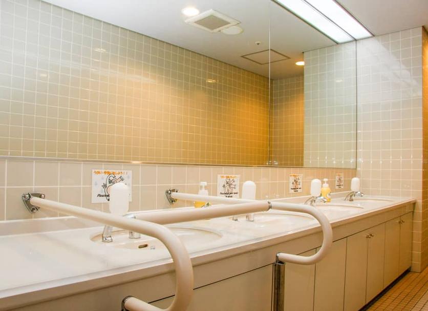 Bathroom Photo