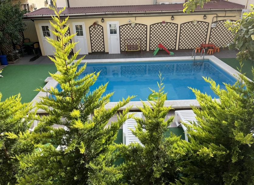 Pool Photo