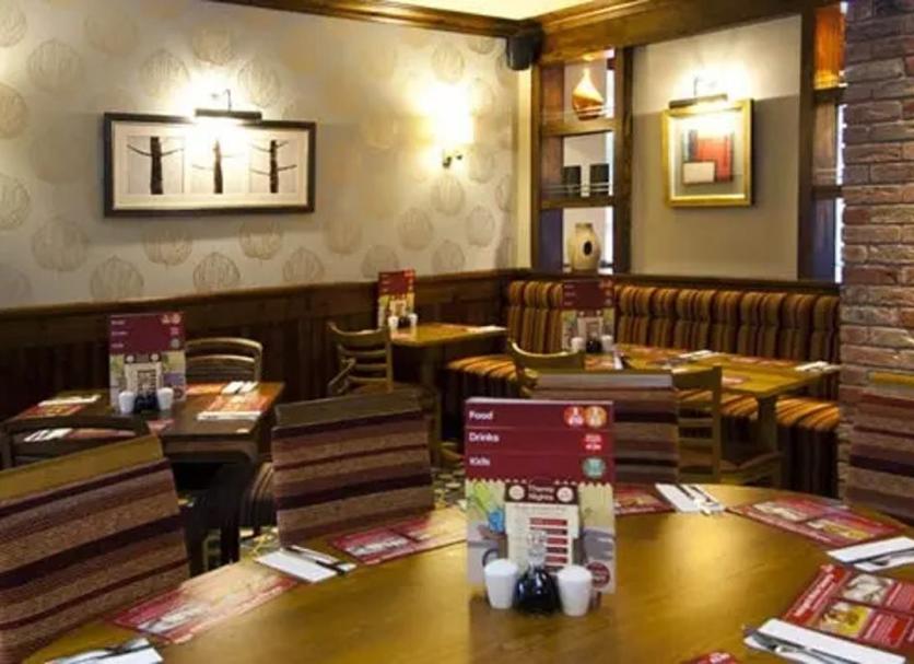 Restaurant Photo