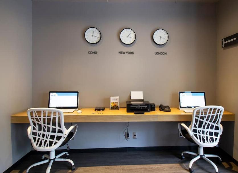 Business center Photo