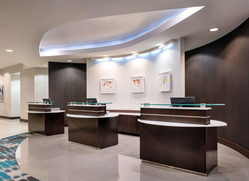 Front desk Photo