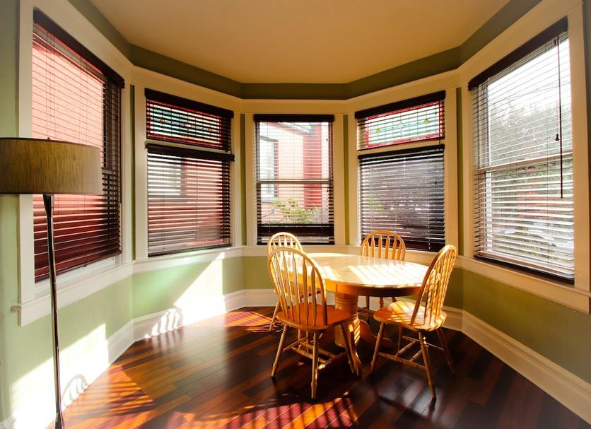 Dining room Photo