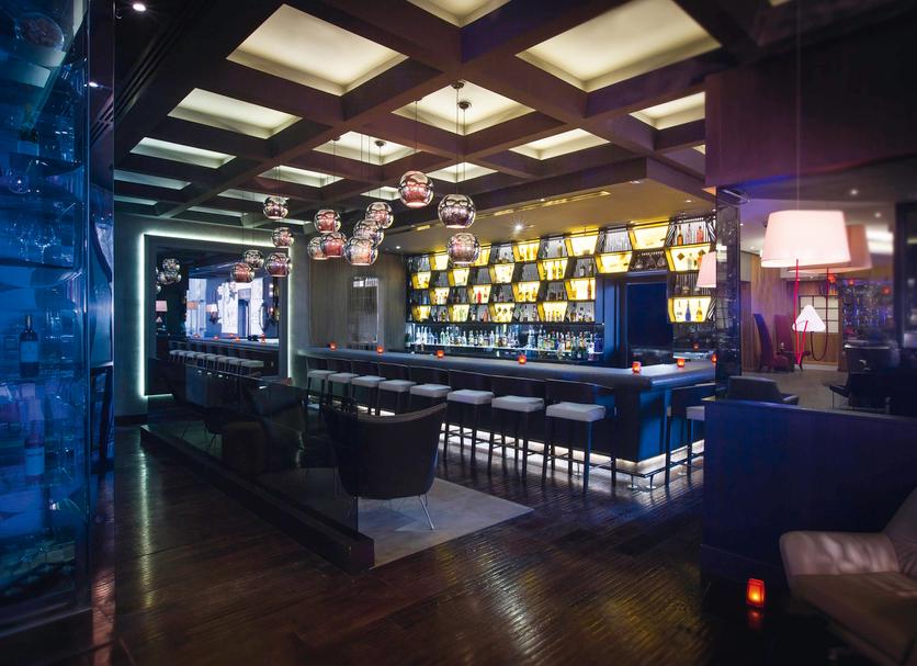 Bar Photo