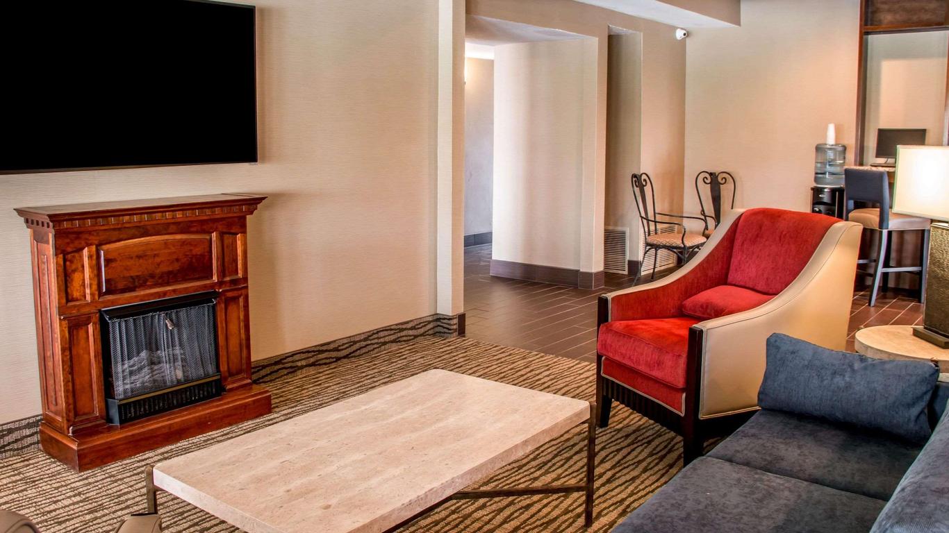 Comfort Suites - New Braunfels