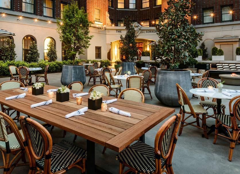 Restaurant Photo