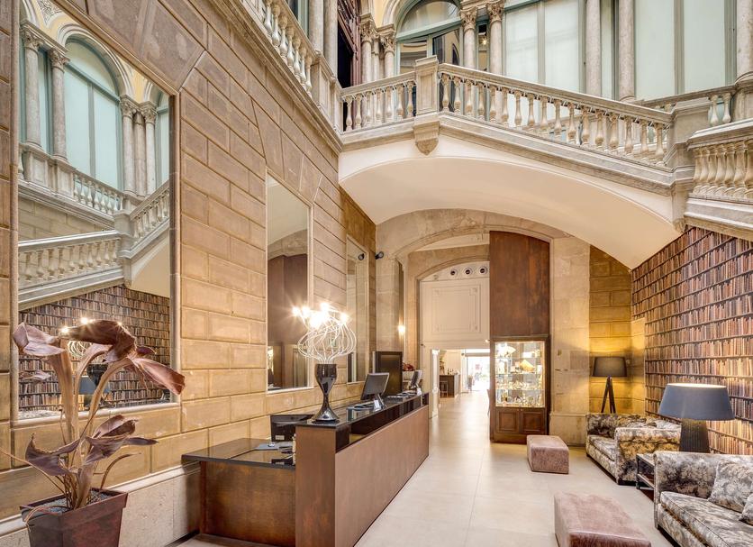 Lobby Photo