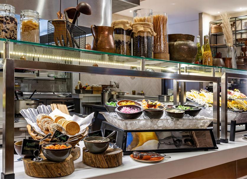 Buffet Photo