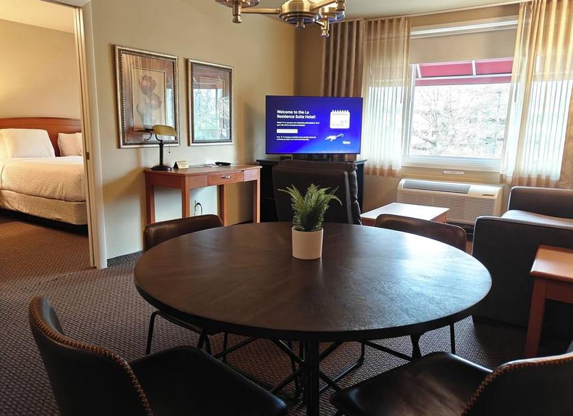 Dining room Photo