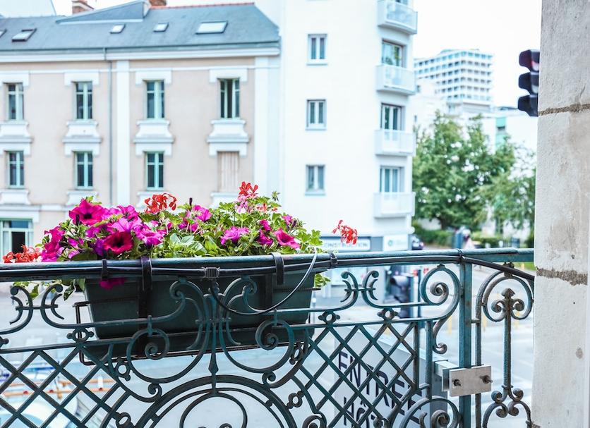Balcony Photo