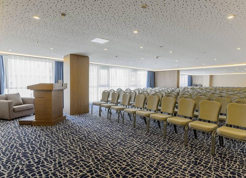 Conference room Photo