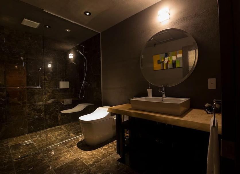 Bathroom Photo