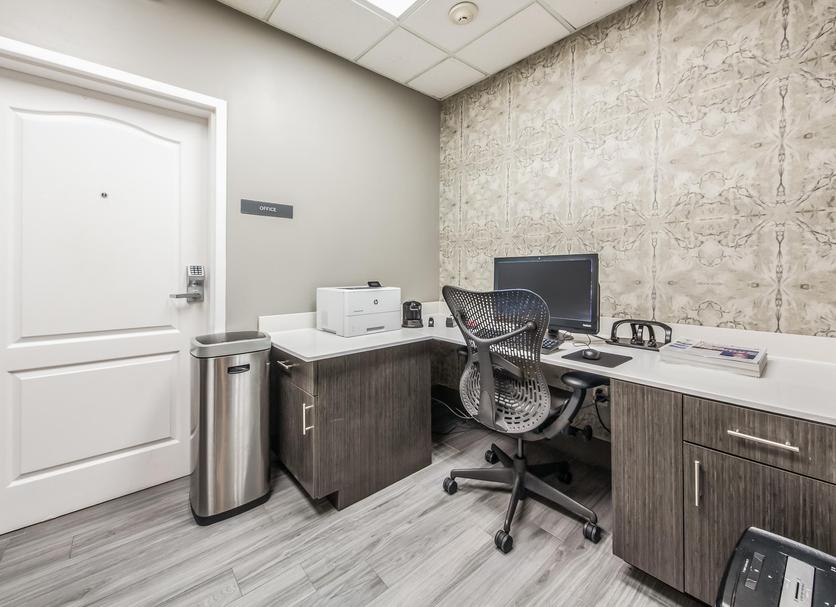 Business center Photo