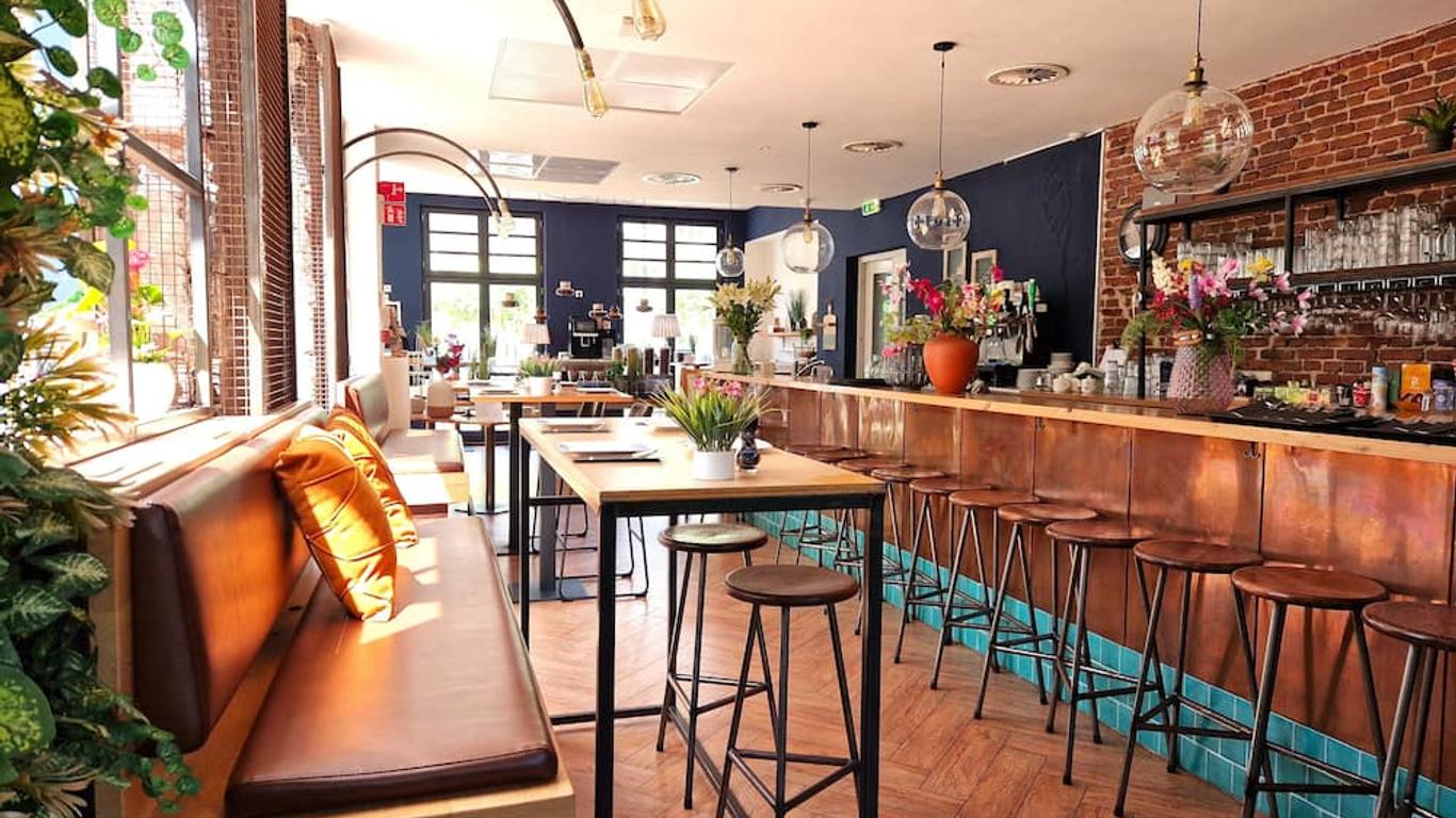 Chasse Hotel