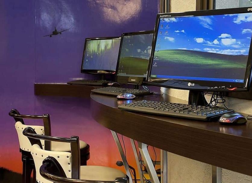 Business center Photo