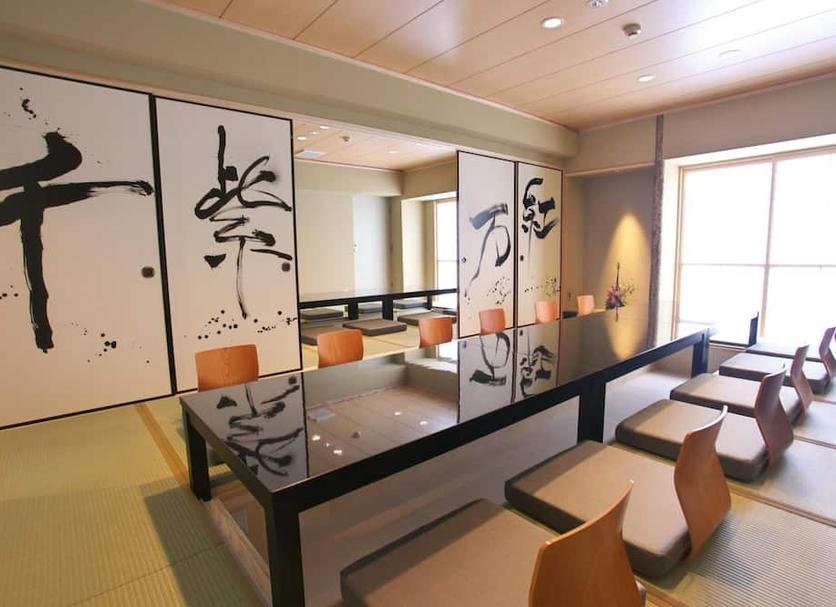 Dining room Photo