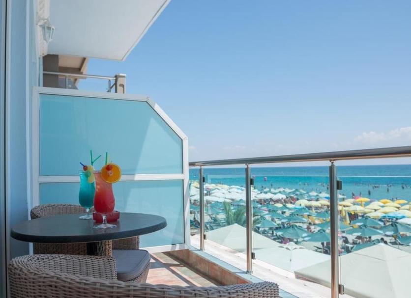 Balcony Photo
