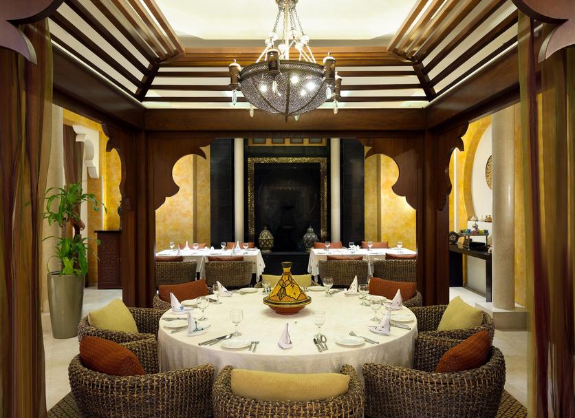 Banquet hall Photo