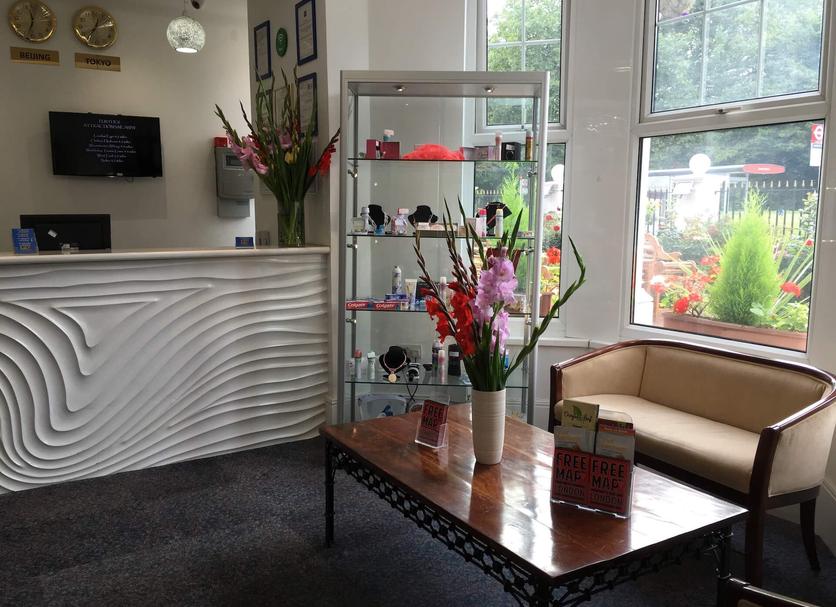 Front desk Photo