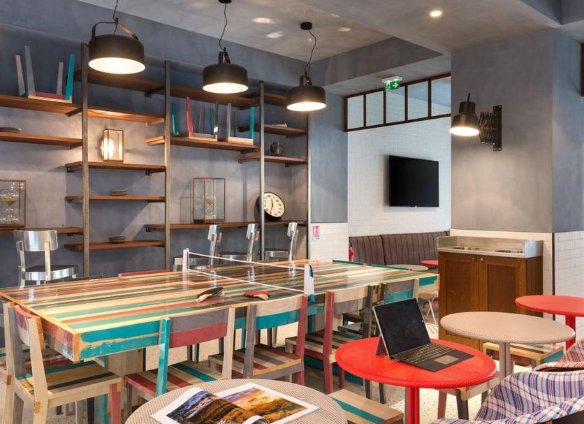 Restaurant Photo