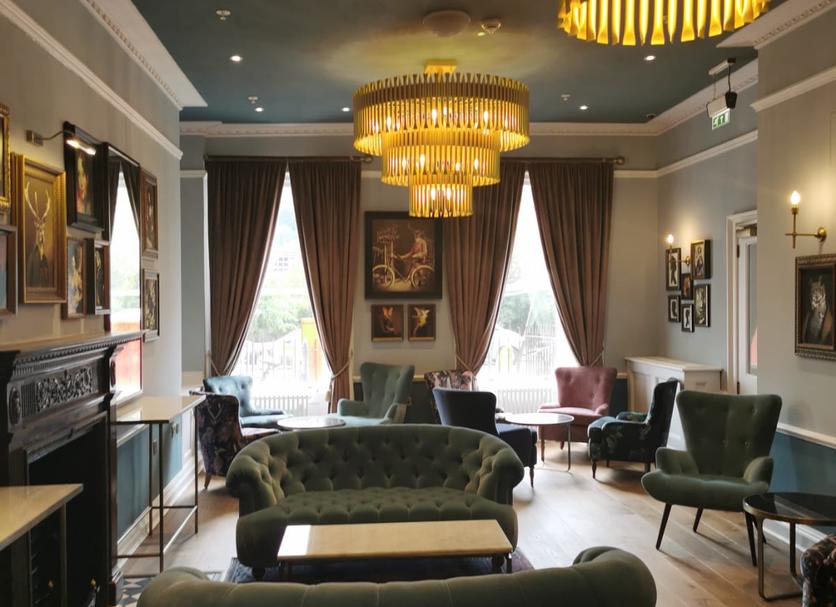 Lounge Photo