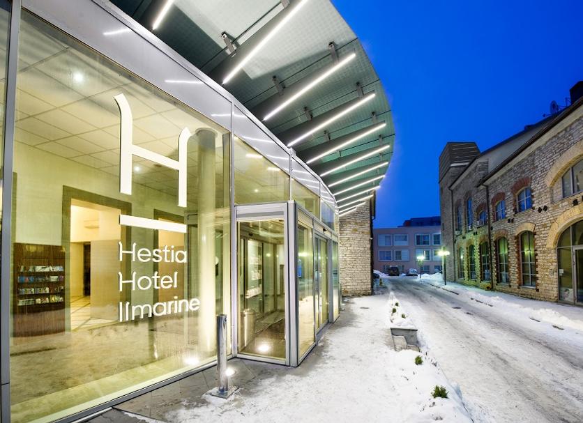 Hotel Entrance Photo