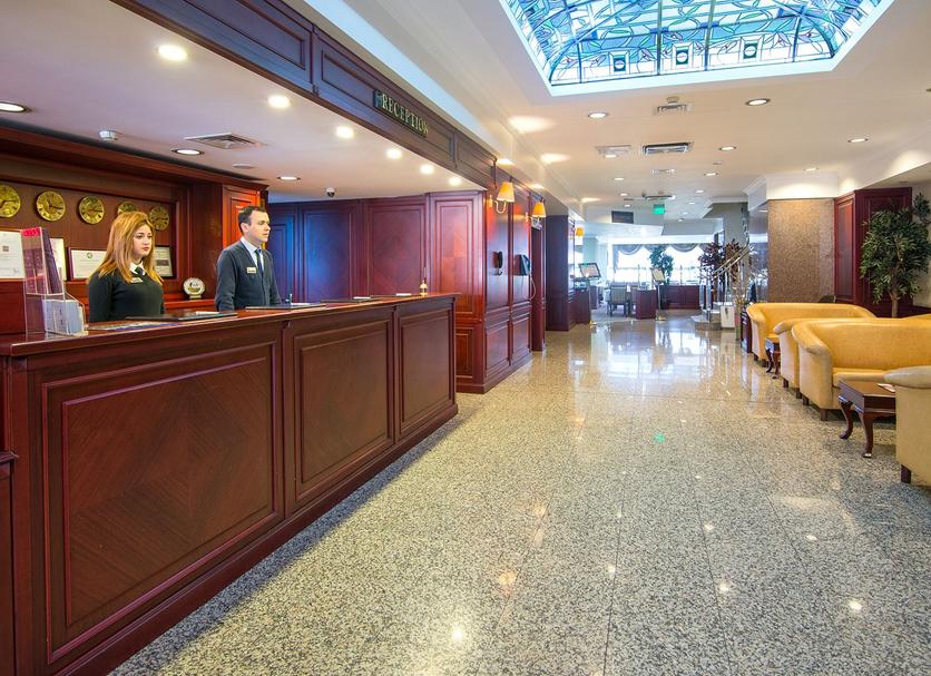Front desk Photo