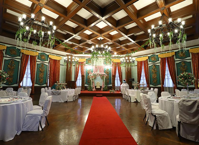 Banquet hall Photo