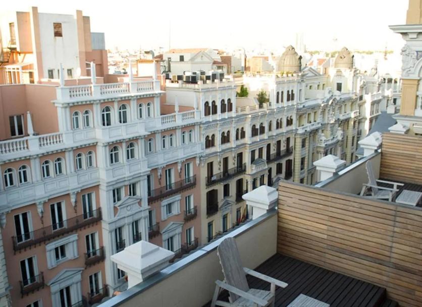 Balcony Photo