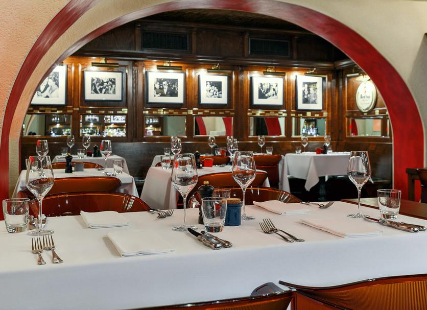 Restaurant Photo