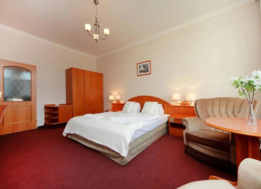 Bedroom Photo
