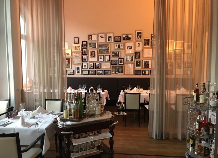 Restaurant Photo